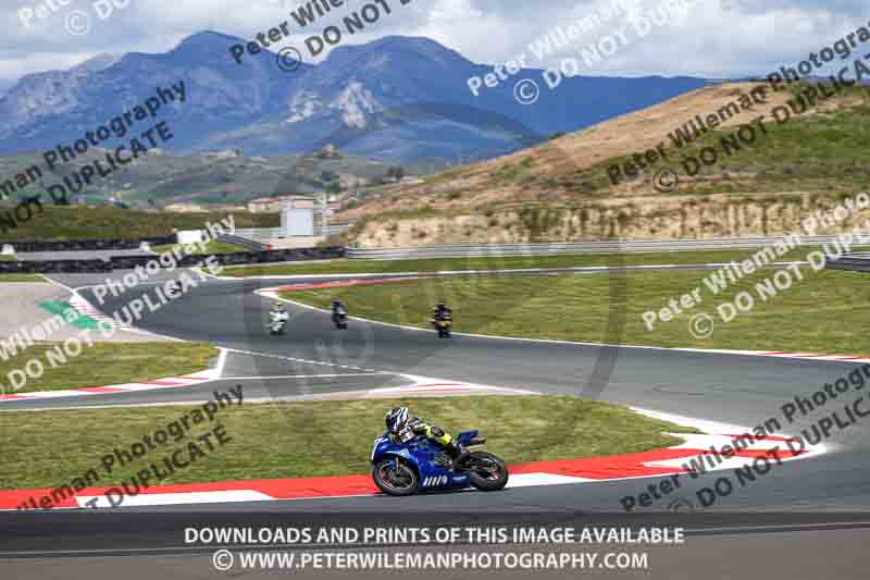 cadwell no limits trackday;cadwell park;cadwell park photographs;cadwell trackday photographs;enduro digital images;event digital images;eventdigitalimages;navarra;no limits trackdays;peter wileman photography;racing digital images;trackday digital images;trackday photos